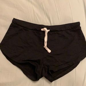H&M black shorts